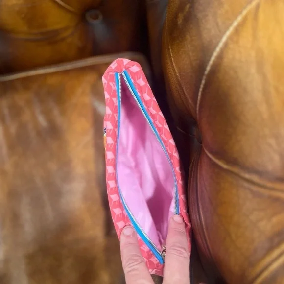 Estée Lauder make up bag in GUC - Picture 3 of 5